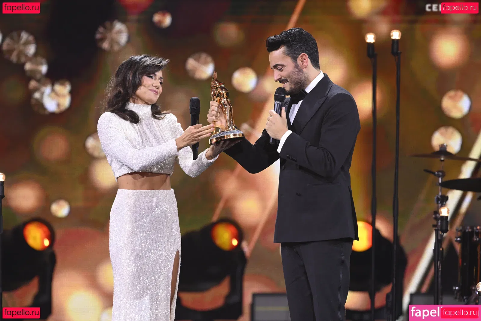 Nazan Eckes Onlyfans Photo Gallery 