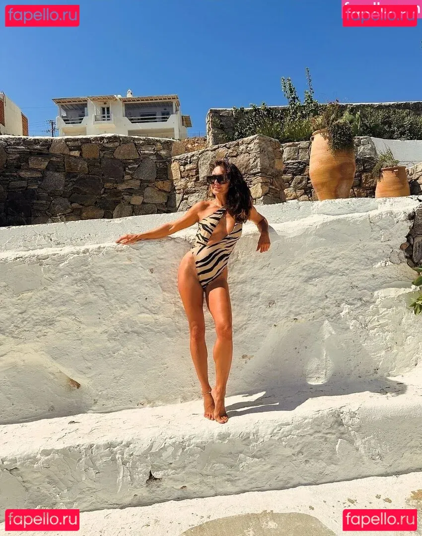 Nazan Eckes Onlyfans Photo Gallery 