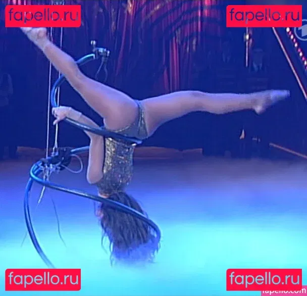 Nazan Eckes Onlyfans Photo Gallery 