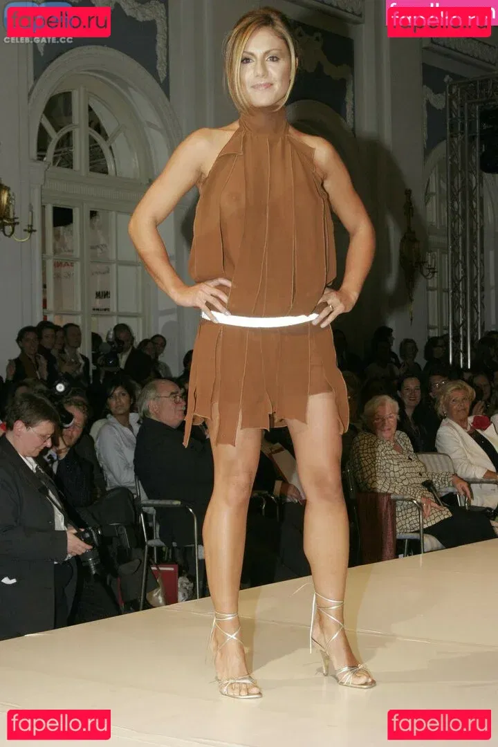 Nazan Eckes Onlyfans Photo Gallery 