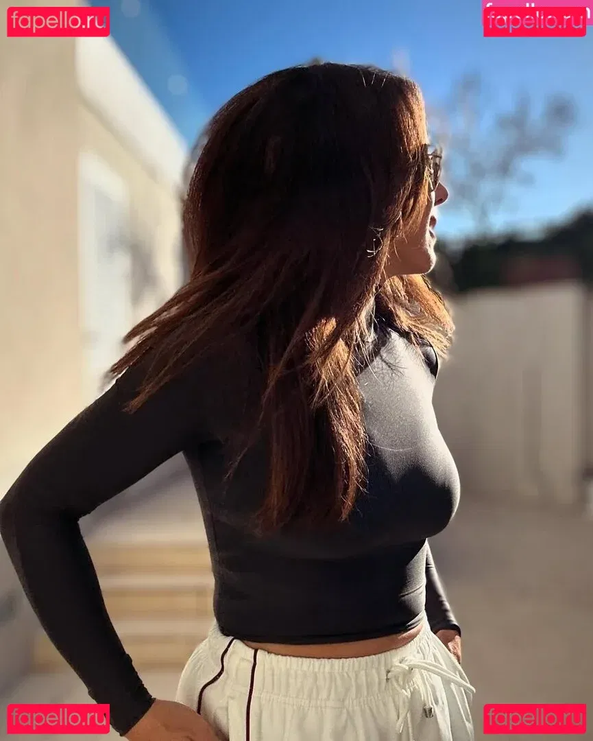 Nazan Eckes Onlyfans Photo Gallery 