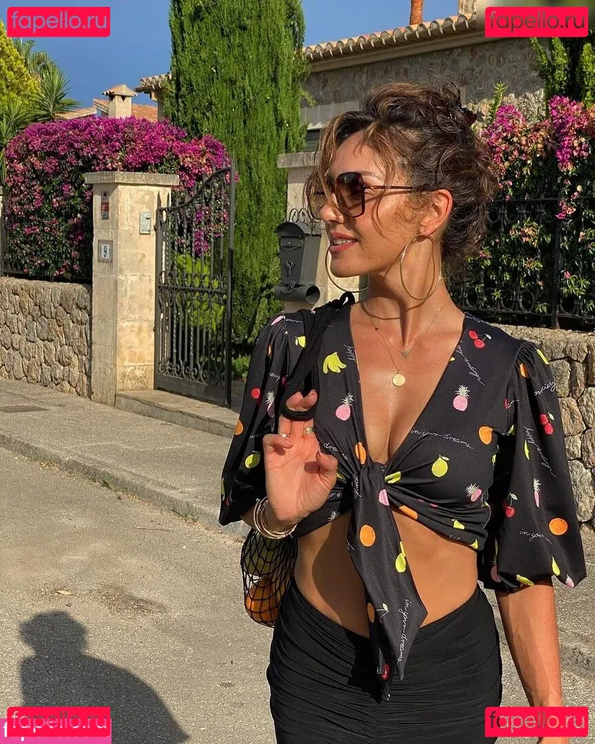 Nazan Eckes Onlyfans Photo Gallery 