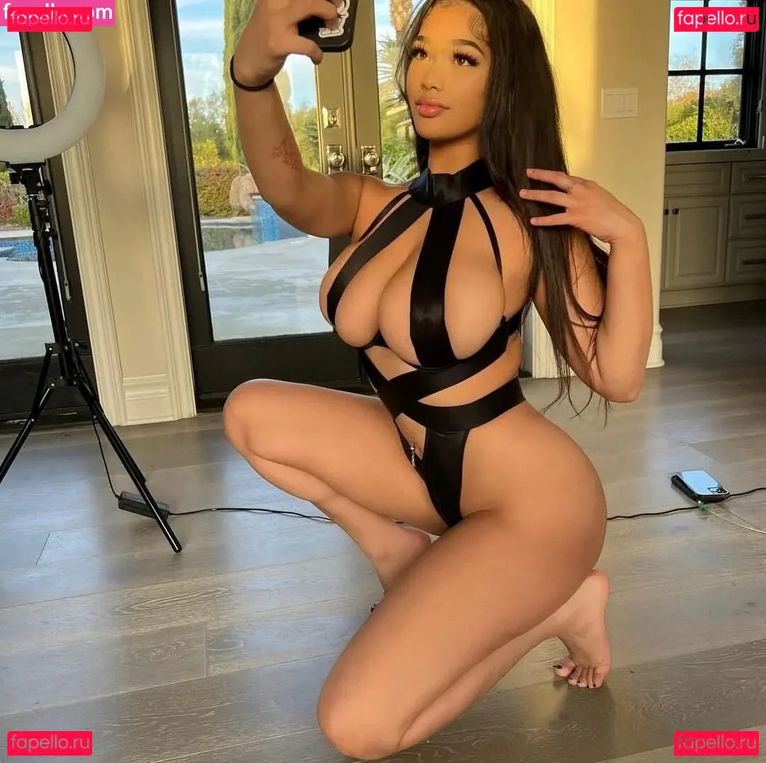 Lexi2Legit Onlyfans Photo Gallery 