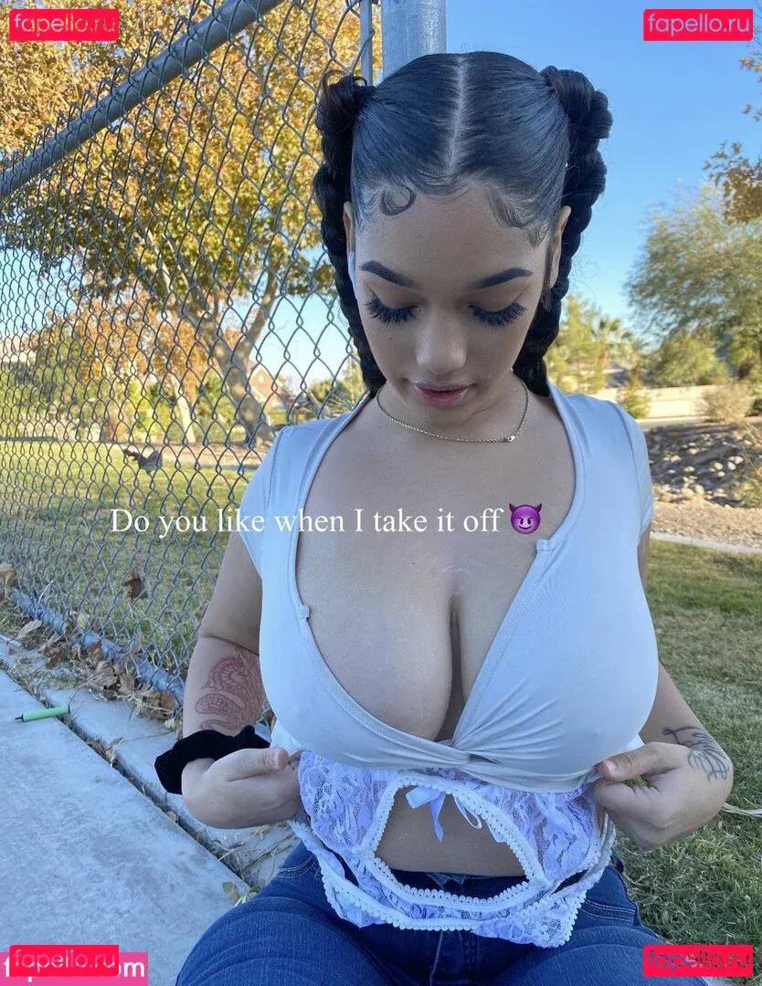 Lexi2Legit Onlyfans Photo Gallery 