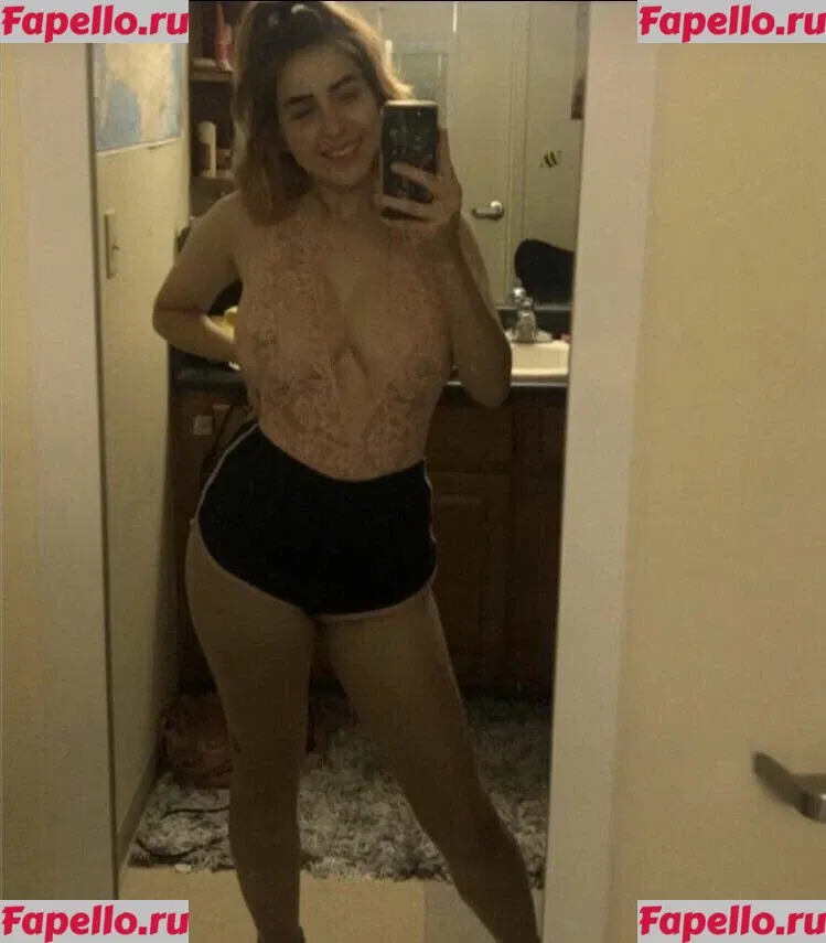 Megan Bitchell Onlyfans Photo Gallery 