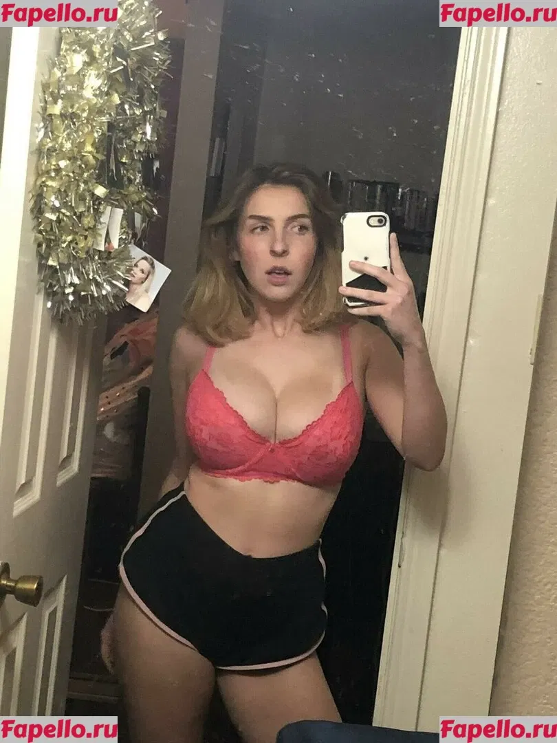 Megan Bitchell Onlyfans Photo Gallery 
