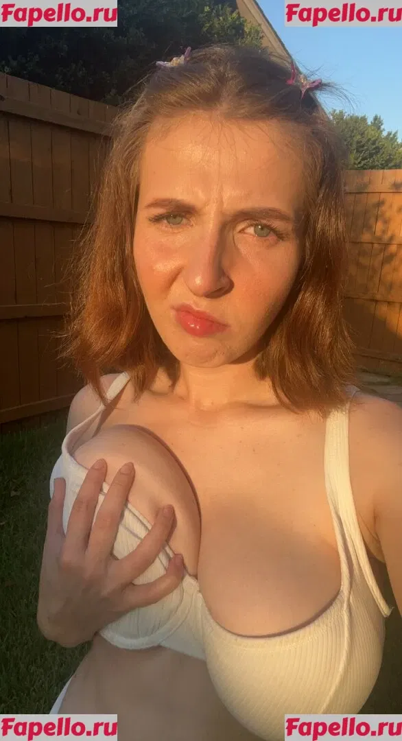 Megan Bitchell Onlyfans Photo Gallery 