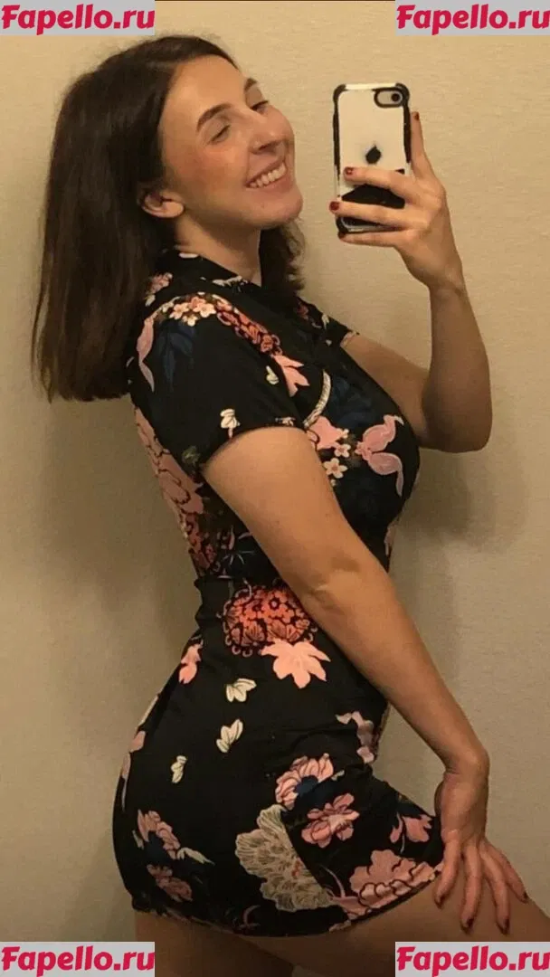 Megan Bitchell Onlyfans Photo Gallery 