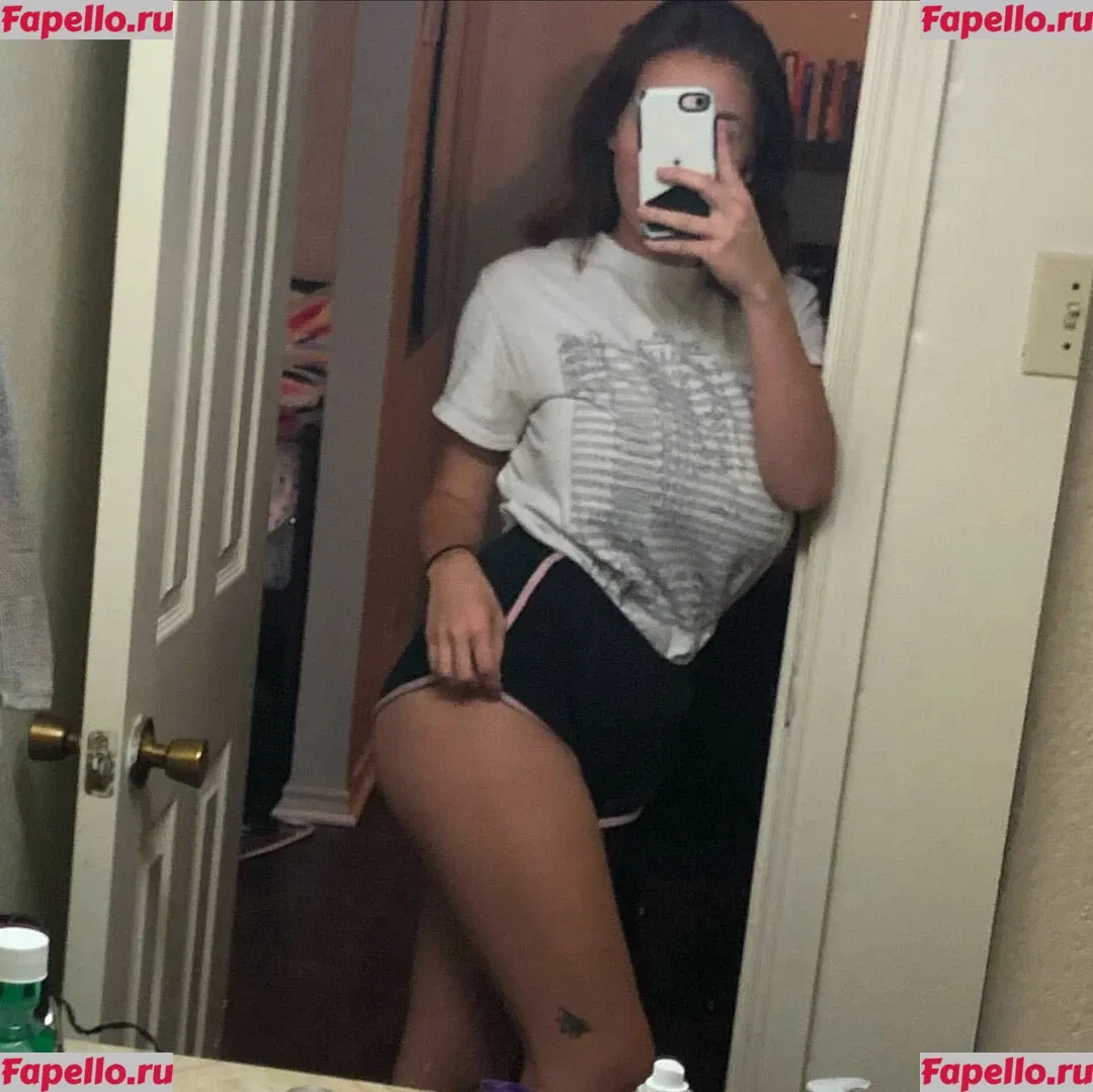 Megan Bitchell Onlyfans Photo Gallery 