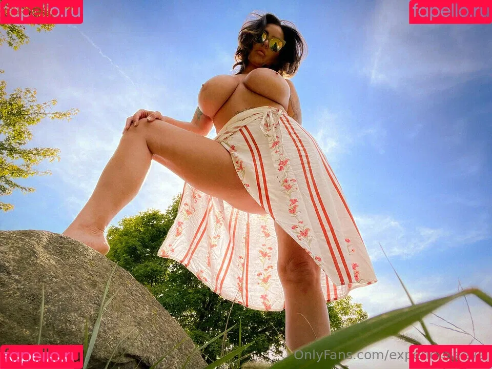 Eva Love Onlyfans Photo Gallery 