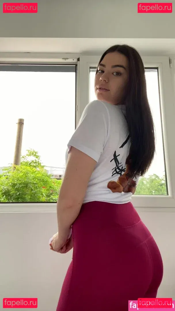 Eva Love Onlyfans Photo Gallery 