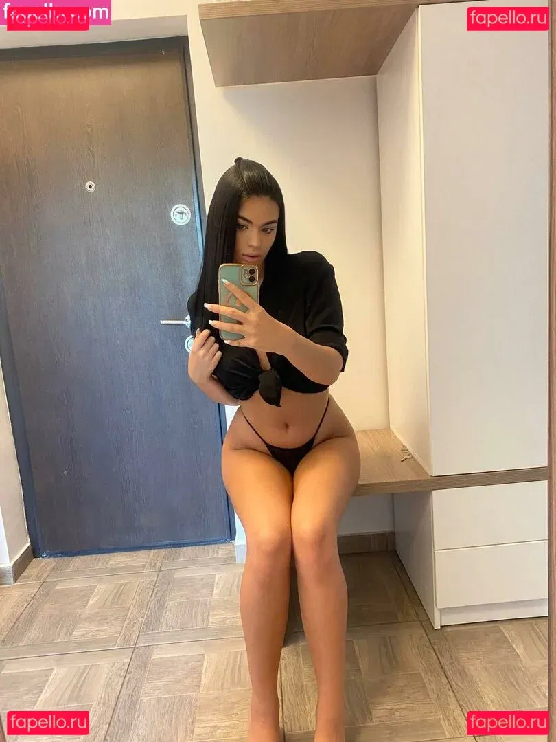 Eva Love Onlyfans Photo Gallery 