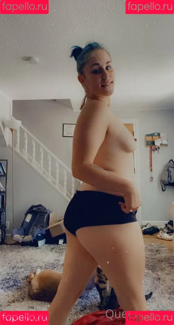 queenbitch1998 Onlyfans Photo Gallery 