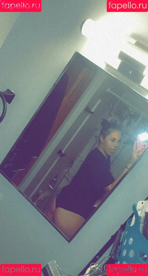 queenbitch1998 Onlyfans Photo Gallery 