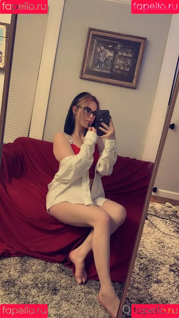 queenbitch1998 Onlyfans Photo Gallery 