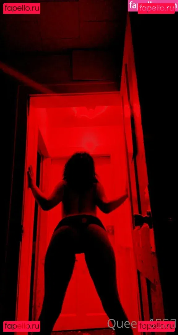 queenbitch1998 Onlyfans Photo Gallery 