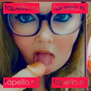 queenbitch1998 Onlyfans Photo Gallery 