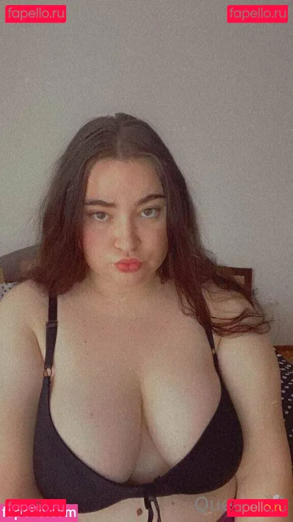 queenbitch1998 Onlyfans Photo Gallery 