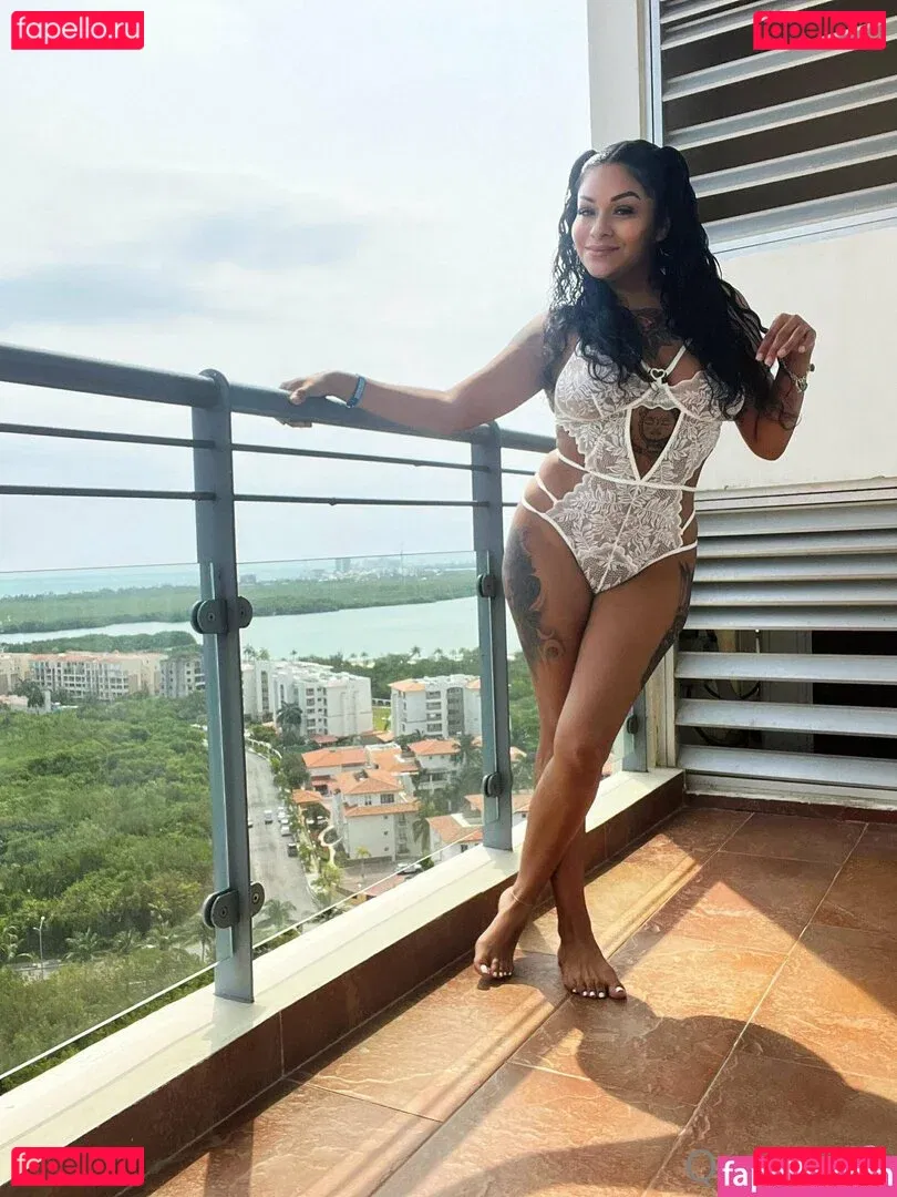 queenbitch1998 Onlyfans Photo Gallery 