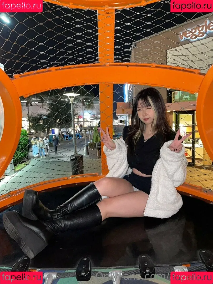Aryminh Onlyfans Photo Gallery 
