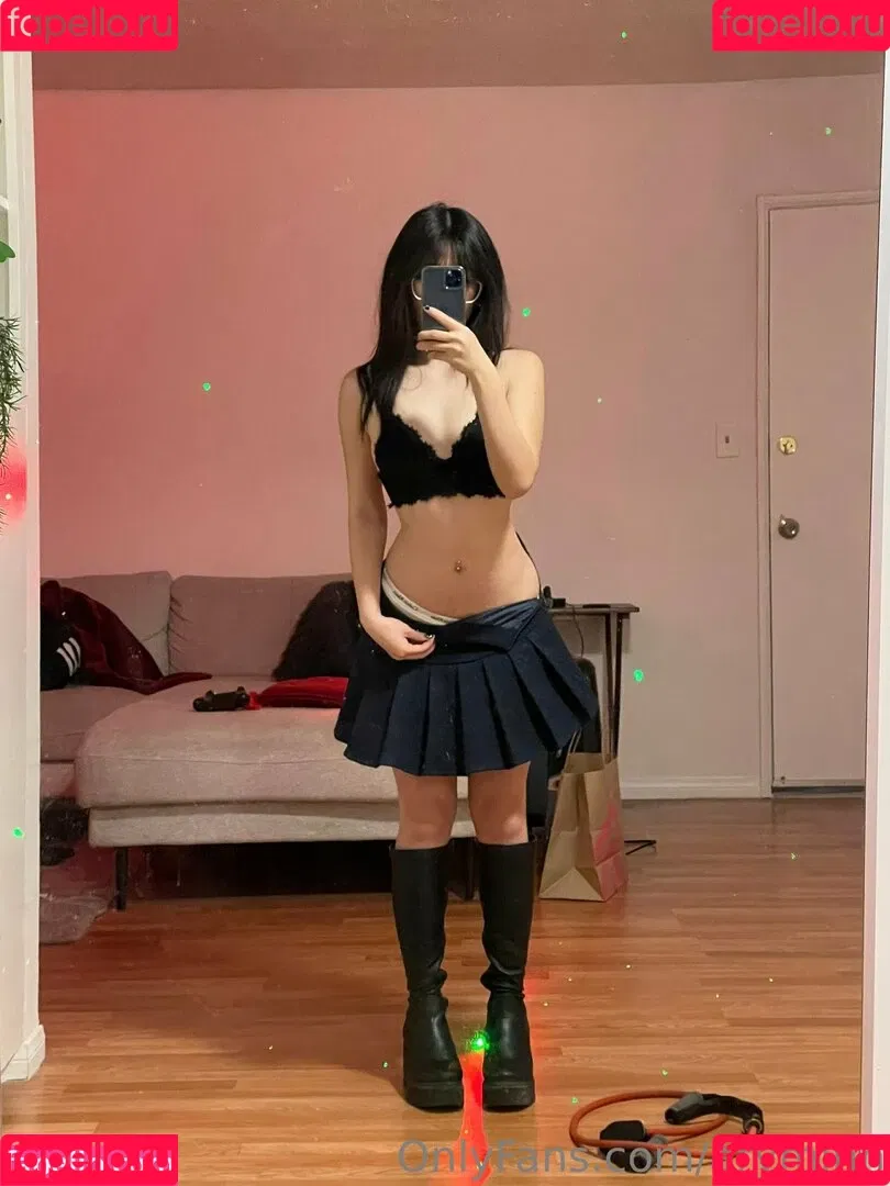Aryminh Onlyfans Photo Gallery 