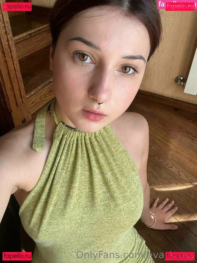 Eva Kross Onlyfans Photo Gallery 