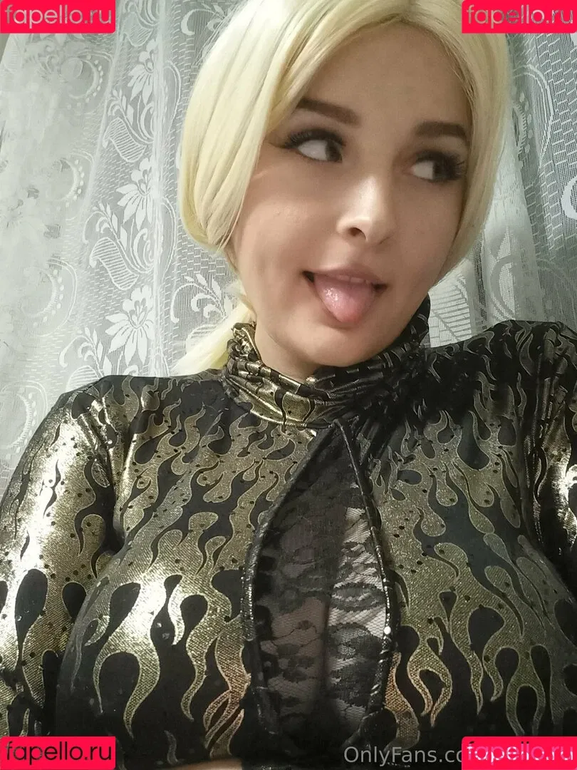julyranf Onlyfans Photo Gallery 