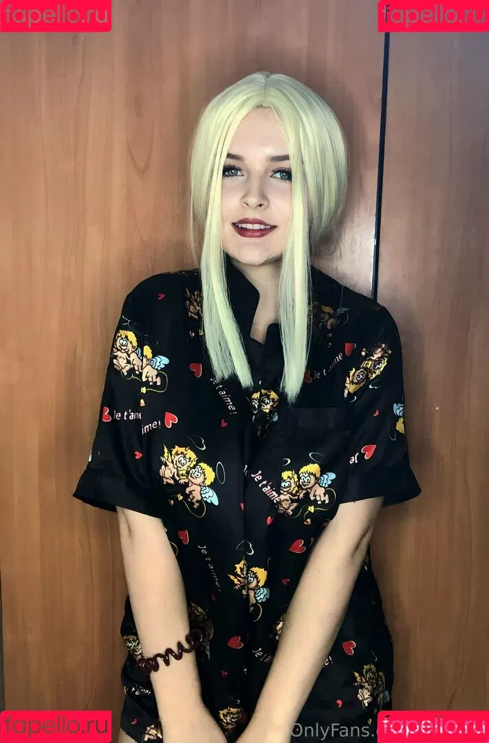 julyranf Onlyfans Photo Gallery 