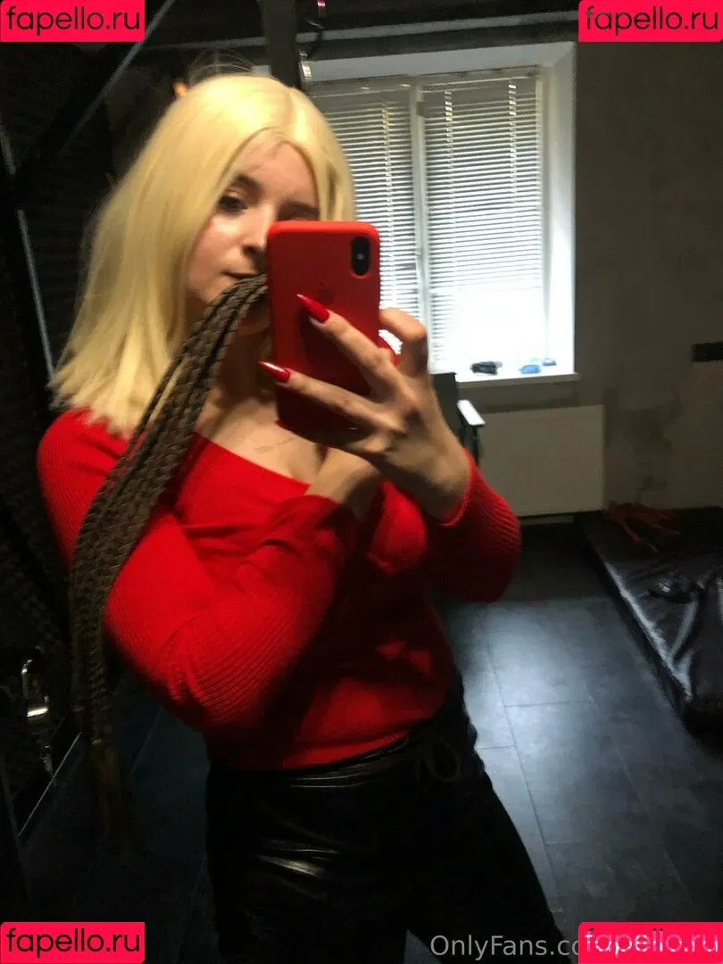 julyranf Onlyfans Photo Gallery 