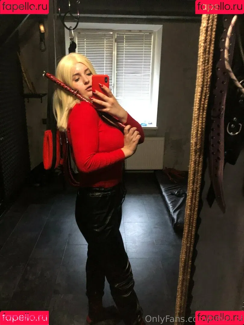 julyranf Onlyfans Photo Gallery 