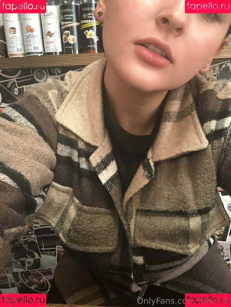 julyranf Onlyfans Photo Gallery 