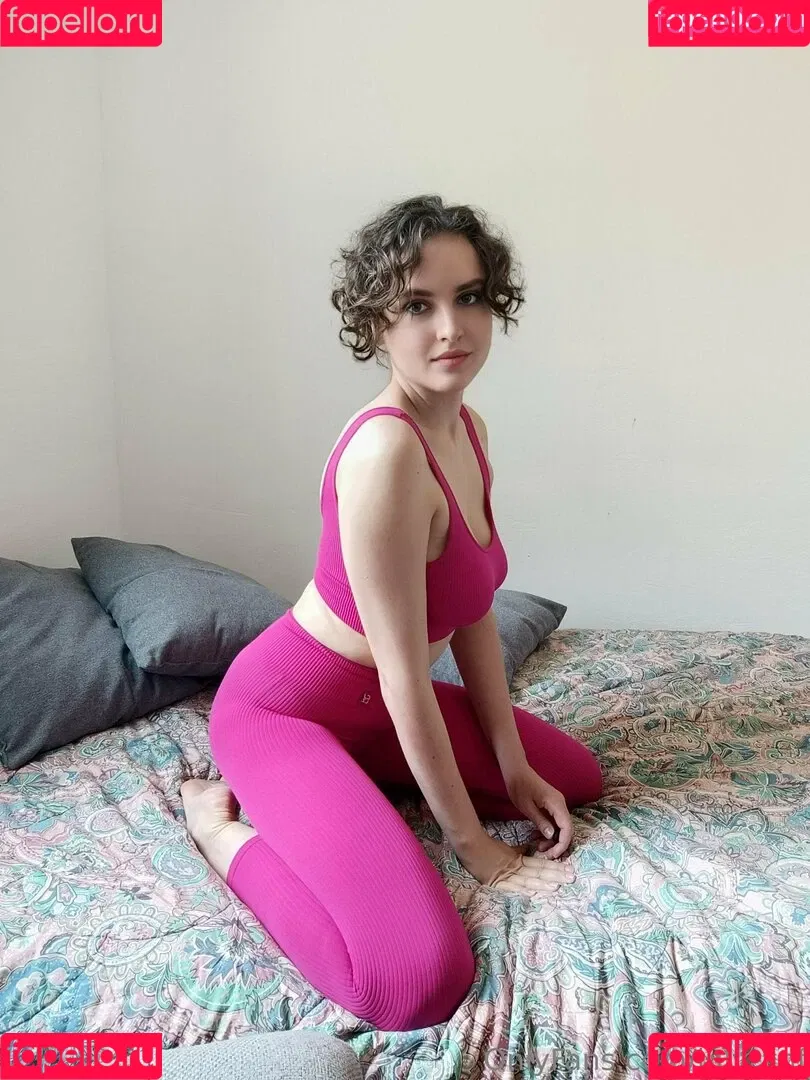 julyranf Onlyfans Photo Gallery 
