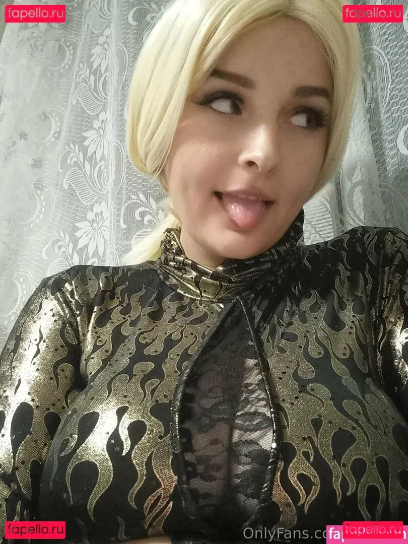 julyranf Onlyfans Photo Gallery 