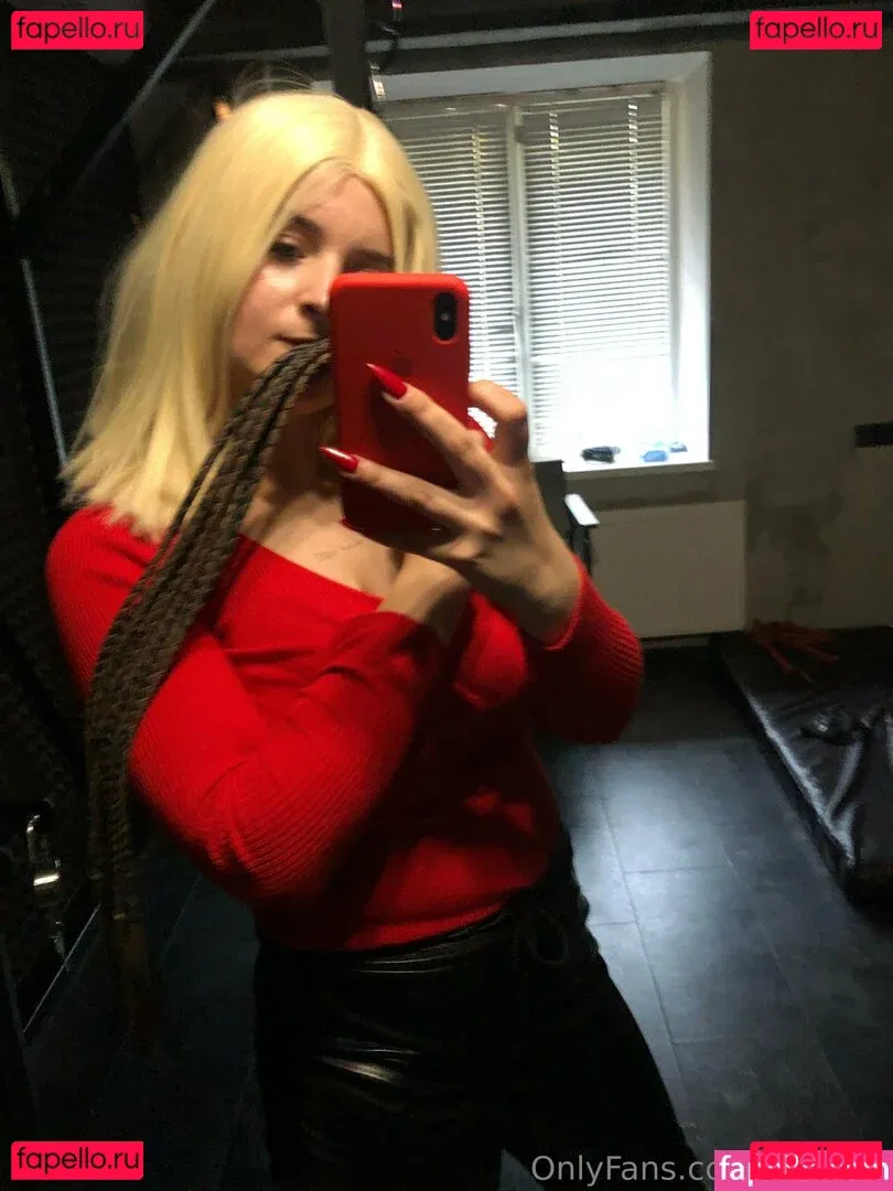 julyranf Onlyfans Photo Gallery 