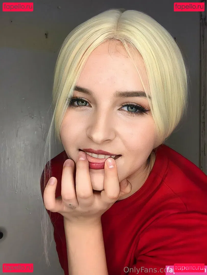 julyranf Onlyfans Photo Gallery 