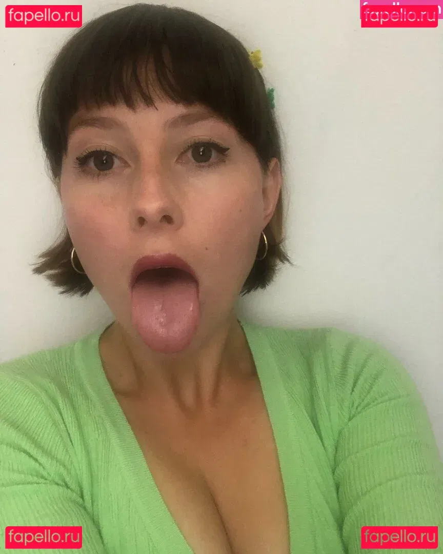 slice_of_salami_ Onlyfans Photo Gallery 