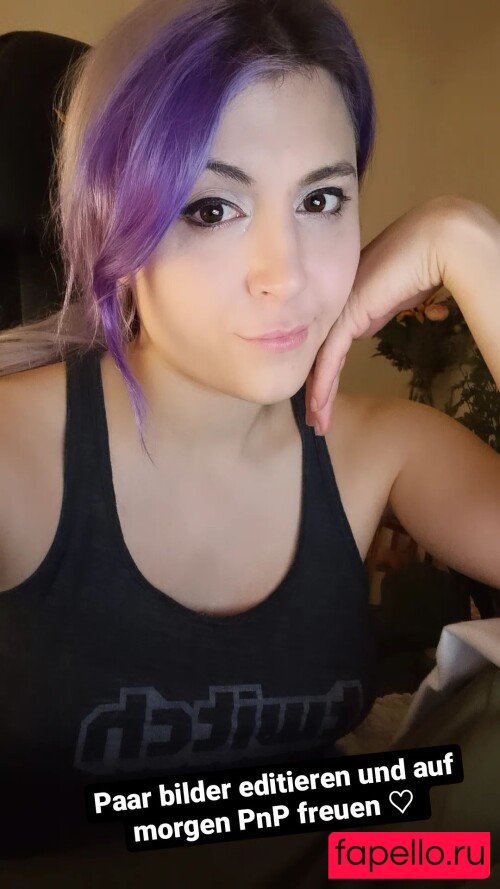 Mowky Nude Onlyfans Photo 17