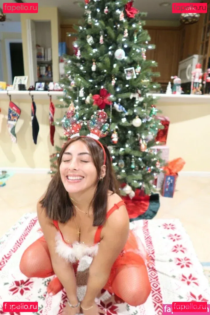 peachysofia Onlyfans Photo Gallery 