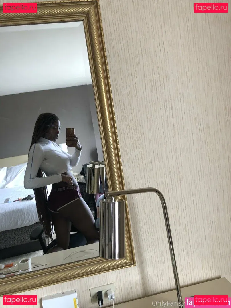 krazyyy4k Onlyfans Photo Gallery 