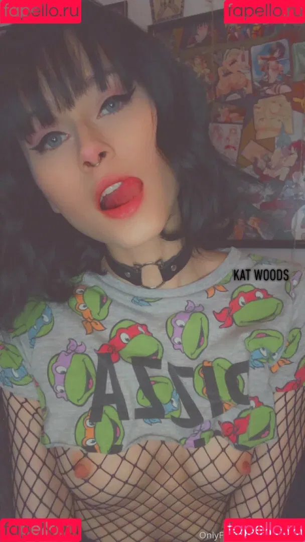 KatWoods Onlyfans Photo Gallery 