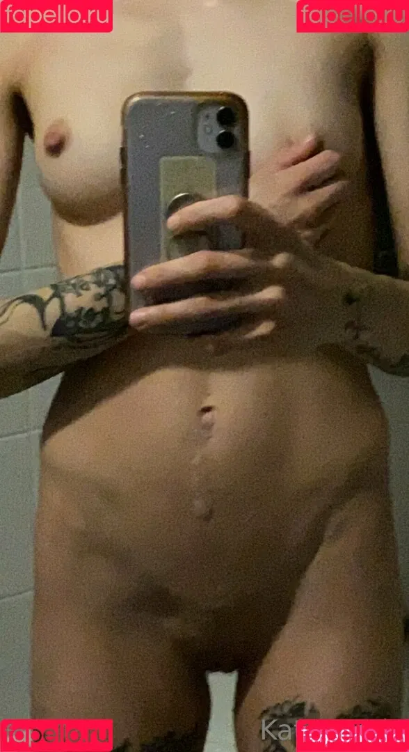 KatWoods Onlyfans Photo Gallery 
