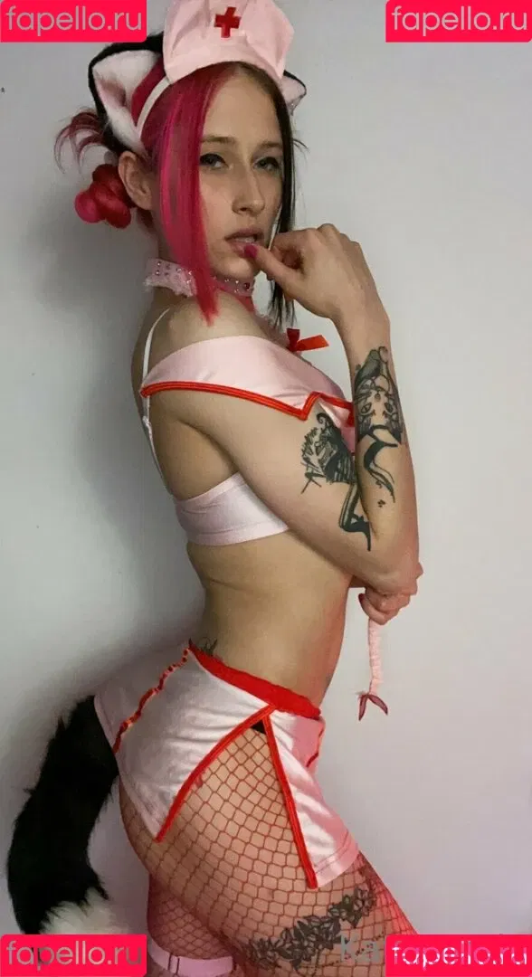 KatWoods Onlyfans Photo Gallery 