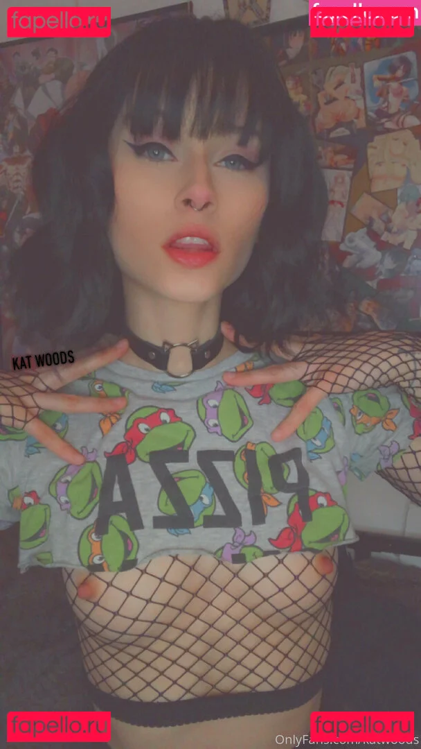 KatWoods Onlyfans Photo Gallery 
