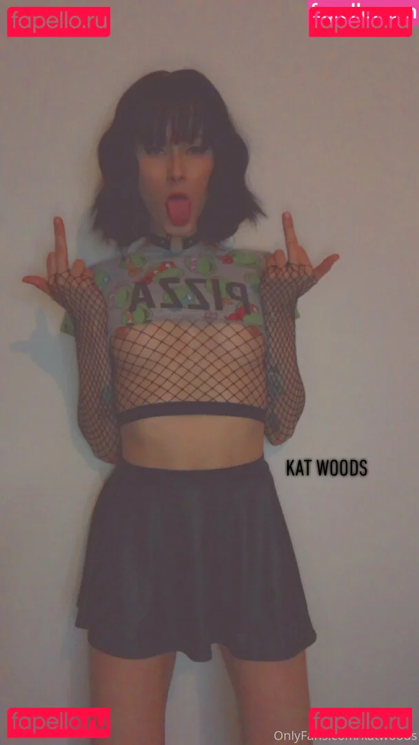 KatWoods Onlyfans Photo Gallery 