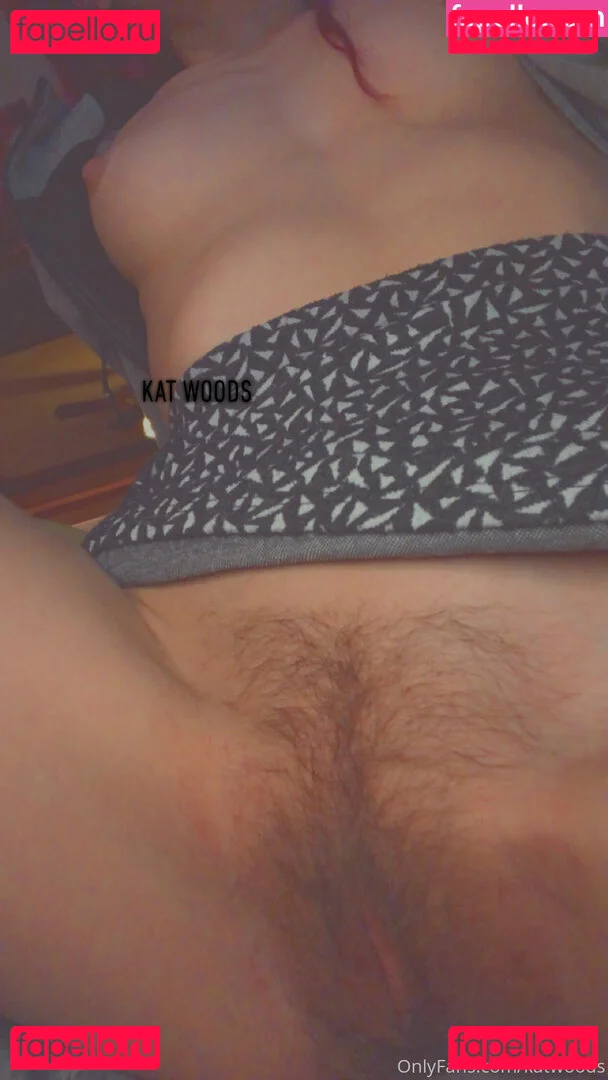 KatWoods Onlyfans Photo Gallery 