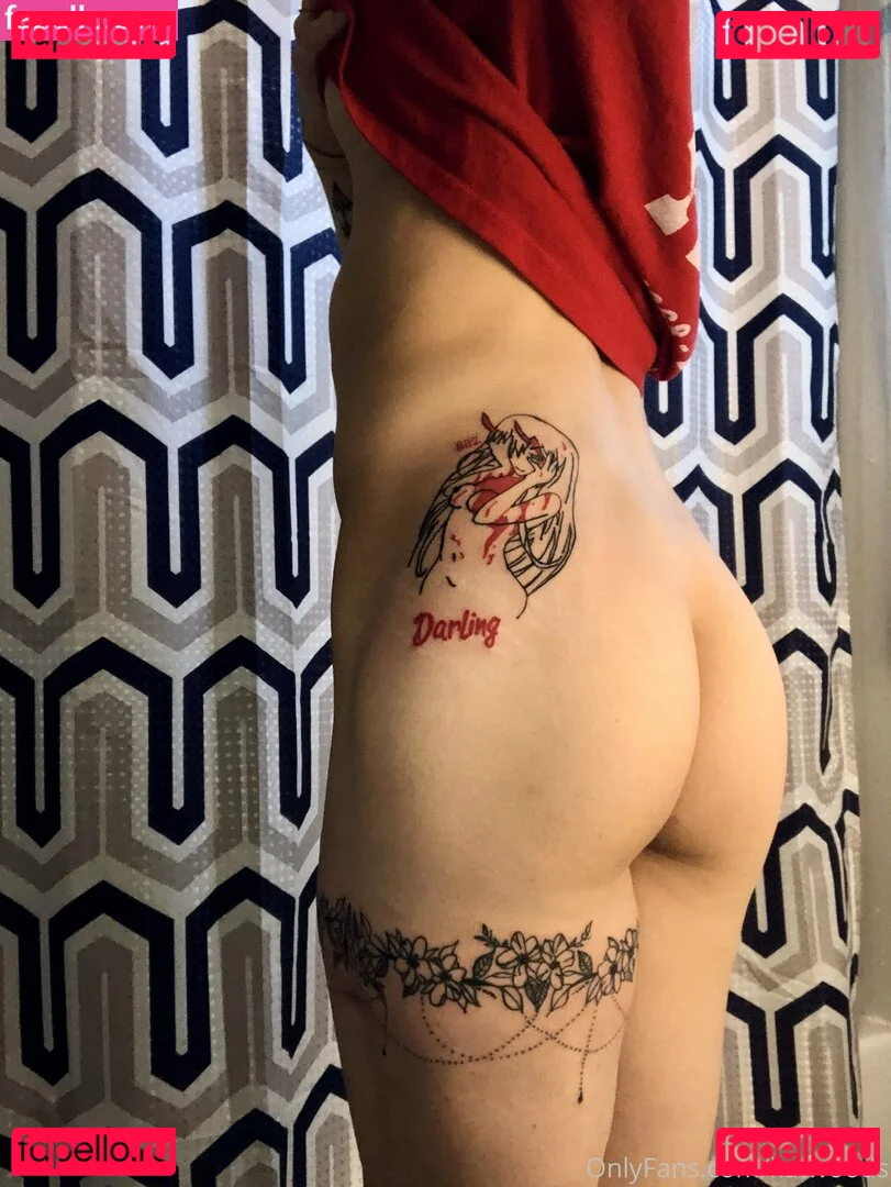 KatWoods Onlyfans Photo Gallery 