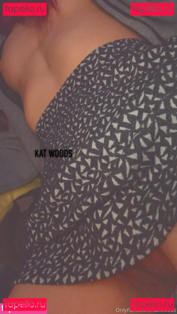 KatWoods Onlyfans Photo Gallery 