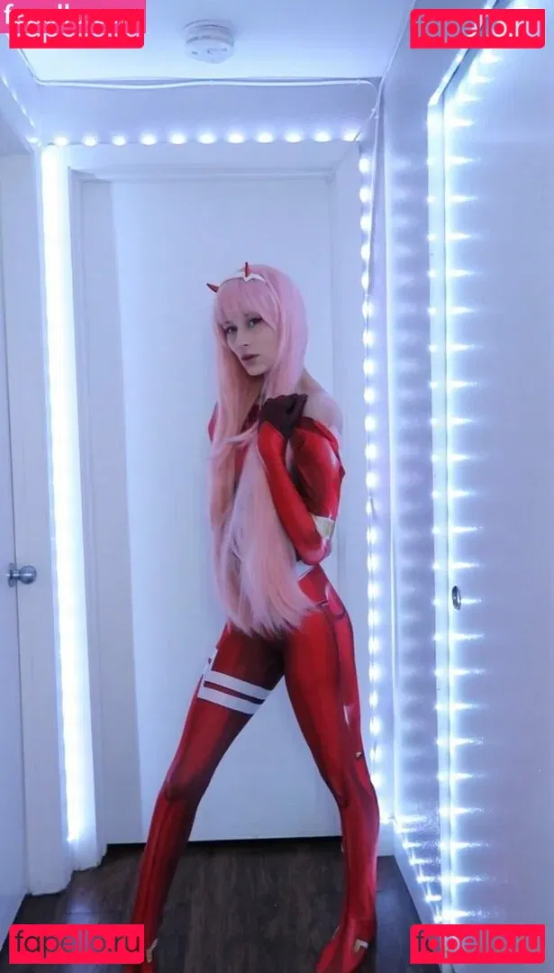 KatWoods Onlyfans Photo Gallery 