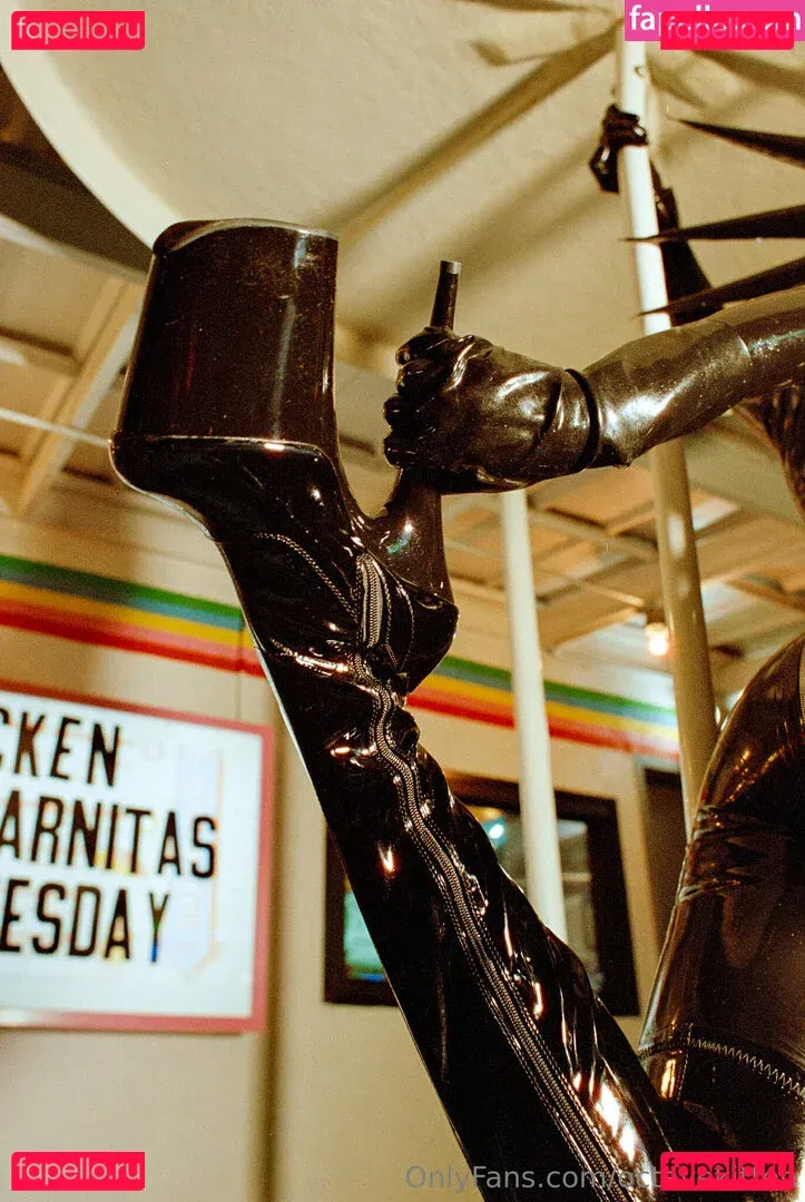 octavekitten Onlyfans Photo Gallery 