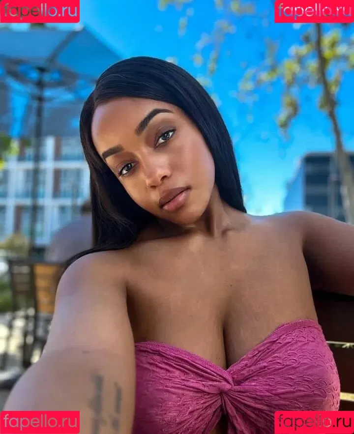 Lily Starfire Onlyfans Photo Gallery 